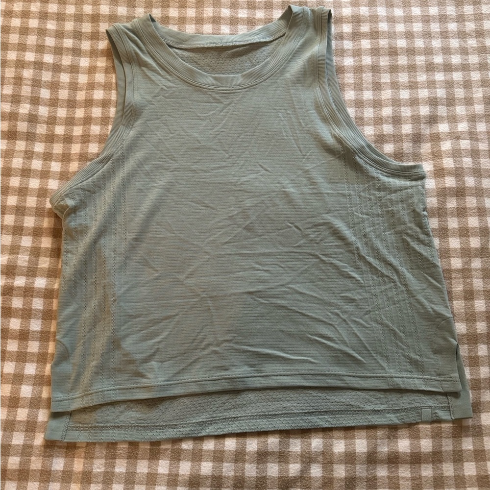 Lululemon tank in silver blue size 6